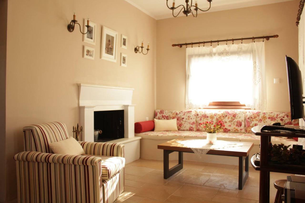 *Villa Pap-Live The Greek Hospitality In A Village* Nea Sampsounta Buitenkant foto