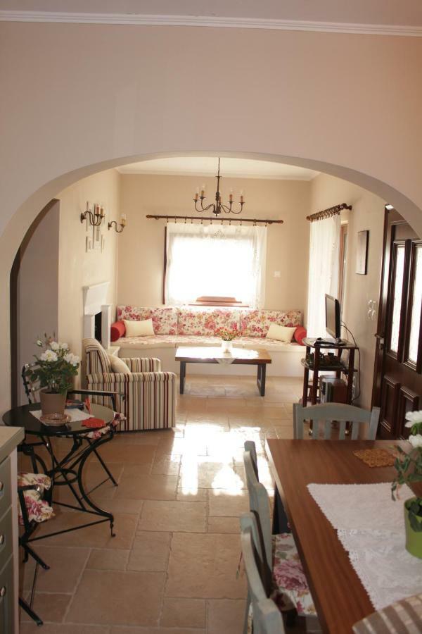 *Villa Pap-Live The Greek Hospitality In A Village* Nea Sampsounta Buitenkant foto